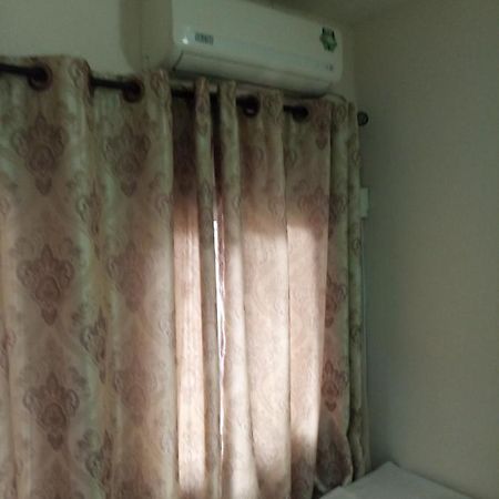 Ange Raphael Hotel Duala Zewnętrze zdjęcie